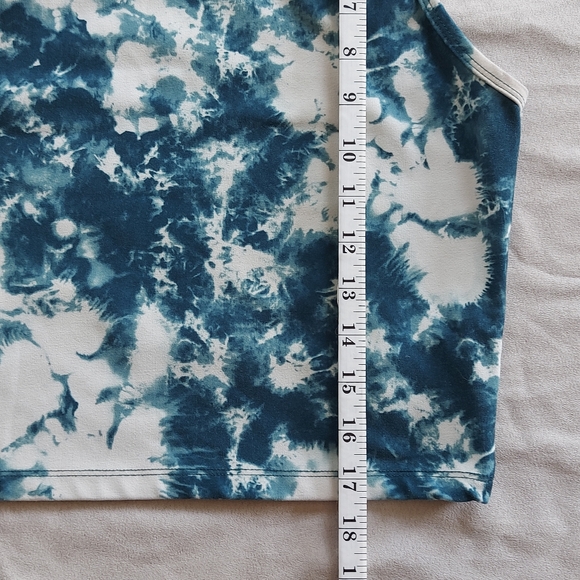 Balance Collection Crop Tank Top Size Large Green White Tie Dye Print, medium - Picture 9 of 9